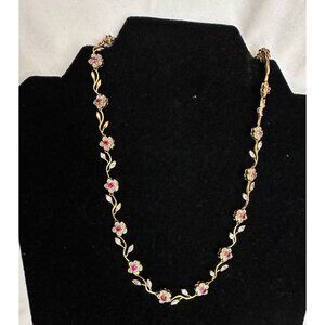 Stunning flower necklace stamped 14K GE S Lind China